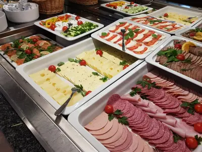 Essen im Hotel oder in der Nähe