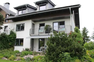 Ein Garten an der Unterkunft Gästehaus Maria