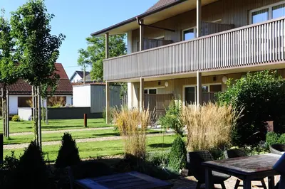 Ein Garten an der Unterkunft Bernhardhof Andechs