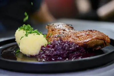 Essen im Hotel oder in der Nähe