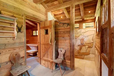 Ein Sitzbereich in der Unterkunft Kurhotel Eichinger