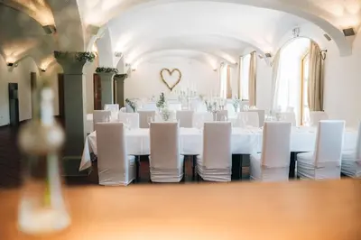 Ein Restaurant oder anderes Speiselokal in der Unterkunft Angermühle Landgasthof