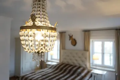 Ein Bett oder Betten in einem Zimmer der Unterkunft Mara Restaurant & Hotel