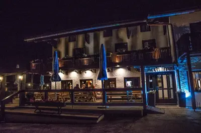 Das Gebäude in dem sich das Hotel befindet