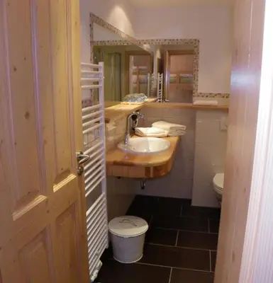 Ein Badezimmer in der Unterkunft Landgasthof Fischbach