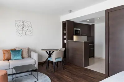 Küche/Küchenzeile in der Unterkunft Residence Inn by Marriott Munich City East