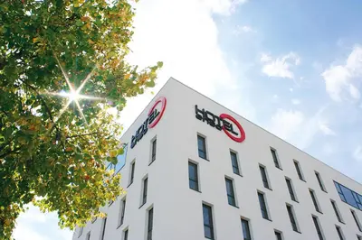 Ein Zertifikat, Auszeichnung, Logo oder anderes Dokument, das in der Unterkunft enso Hotel ausgestellt ist