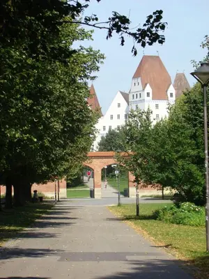 Das Gebäude in dem sich das Hotel befindet