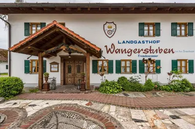 Eine Fassade oder ein Eingang zu Landgasthof Wangerstuben