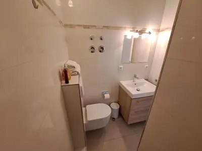 Ein Badezimmer in der Unterkunft East Park Apartments Baumkirchner Str 18