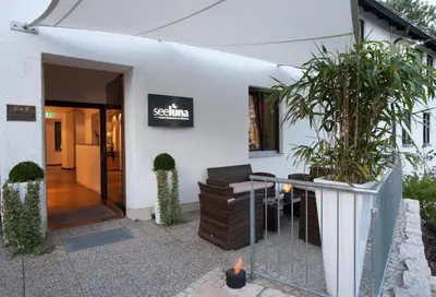 Das Gebäude in dem sich das Hotel befindet
