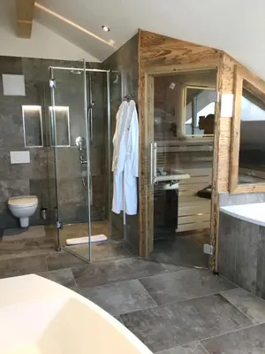 Ein Badezimmer in der Unterkunft Shania Residence