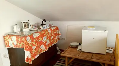 Küche/Küchenzeile in der Unterkunft helles Dachstudio