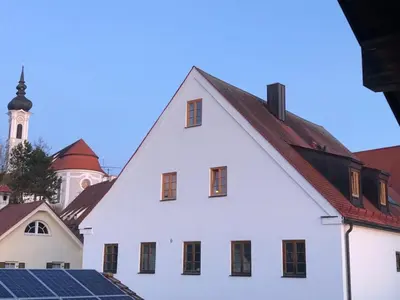 Das Gebäude in dem sich die Ferienwohnung befindet