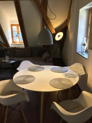 Ein Sitzbereich in der Unterkunft Ferienwohnung Loh