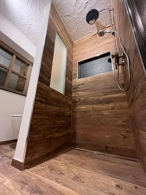 Ein Badezimmer in der Unterkunft FEWO IN UNTERWÖSSEN/CHIEMGAU/OBERBAYERN