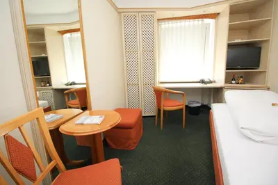 TV/Unterhaltungsangebot in der Unterkunft Hotel Leopold
