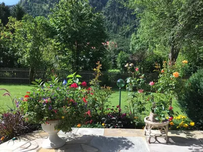 Ein Garten an der Unterkunft Haus-Schneider-Sepp