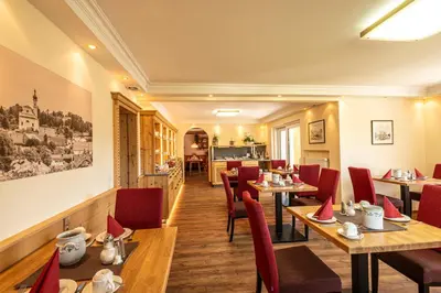 Ein Sitzbereich in der Unterkunft Boutique Hotel Angerer