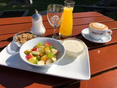 Essen in der Pension oder in der Nähe