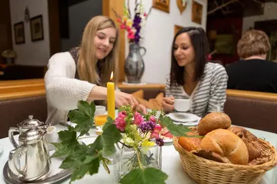 Essen im Hotel oder in der Nähe