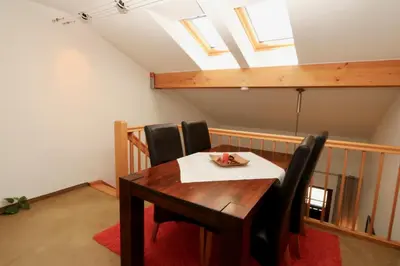 Ein Sitzbereich in der Unterkunft Central Pearl