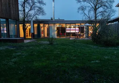Ein Garten an der Unterkunft Zeitraumferien