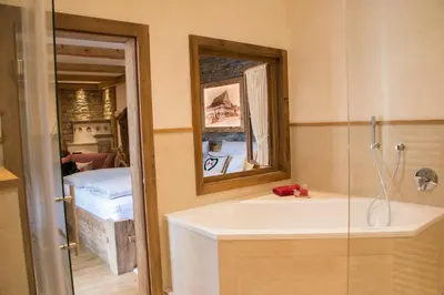 Ein Badezimmer in der Unterkunft Wellness-Hotel ADLER