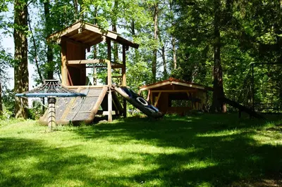 Ein Garten an der Unterkunft Bucherhof
