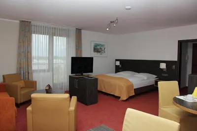 TV/Unterhaltungsangebot in der Unterkunft Hotel Gästehaus Forum am Westkreuz