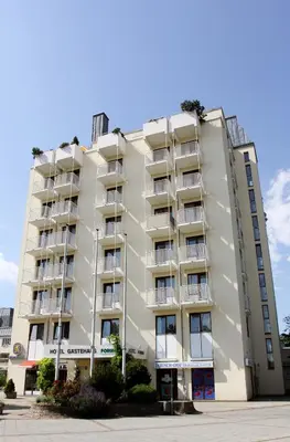 Das Gebäude in dem sich das Aparthotel befindet