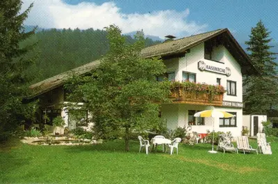 Das Gebäude in dem sich die Pension befindet