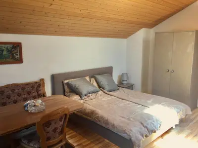 Ein Bett oder Betten in einem Zimmer der Unterkunft Bavarian Holiday Home - A94 Autobahn