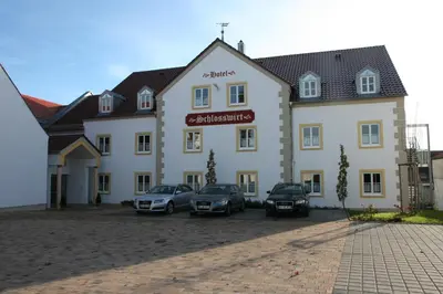 Das Gebäude in dem sich das Hotel befindet