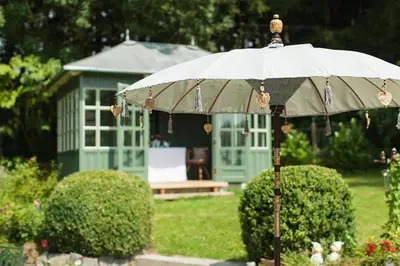 Ein Garten an der Unterkunft Landhaus Plendl