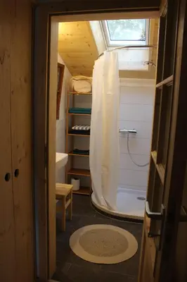 Ein Badezimmer in der Unterkunft Spring-Hof