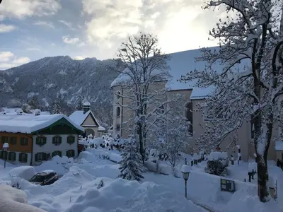 Zum Kirchenbauer im Winter