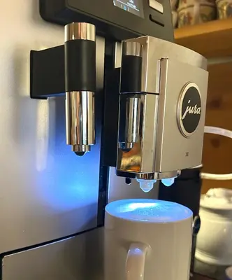 Kaffee-/Teezubehör in der Unterkunft Hotel garni Königslinde - Wandern, Radeln, Skifahren & Genießen