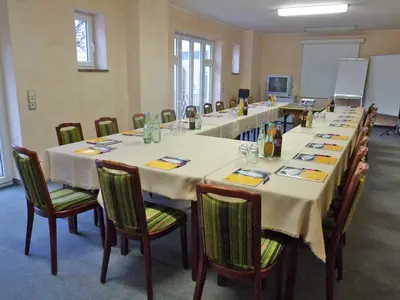 Der Geschäftsbereich oder Konferenzraum in der Unterkunft Hotel Rauch