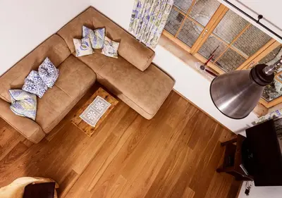 Ein Sitzbereich in der Unterkunft Ferienwohnung Glaserhäusl Seeblick