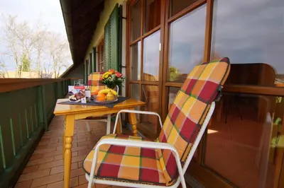 Ein Balkon oder eine Terrasse in der Unterkunft Gasthaus und Landhotel Wiedmann