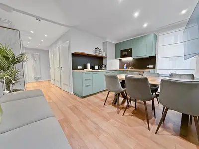 Ein Sitzbereich in der Unterkunft Flatista Homes - Central Station - 3BR