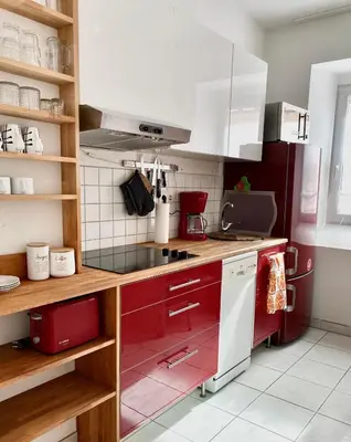 Küche/Küchenzeile in der Unterkunft Schöner wohlfühlen in Augsburg 2 zimmer apartment zentral bis zu 4 personen