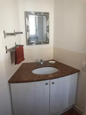 Ein Badezimmer in der Unterkunft Ferienwohnung Messewohnung München Ost