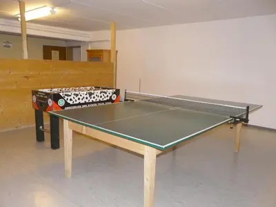 Tischtennis in der Unterkunft Ferienwohnung 20 Bergschlößl Oberaudorf oder in der Nähe