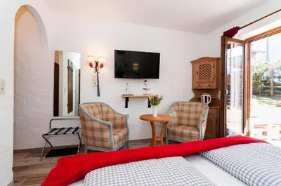 TV/Unterhaltungsangebot in der Unterkunft Hotel Effland -Sauna -Pool