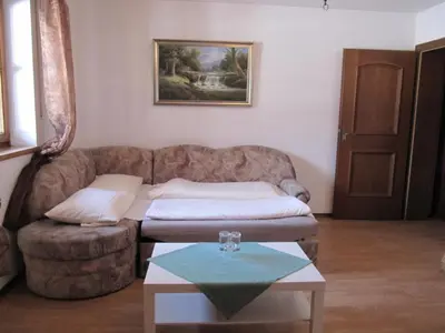 Ein Sitzbereich in der Unterkunft Erlebnislandgasthof Hotel Neiderhell