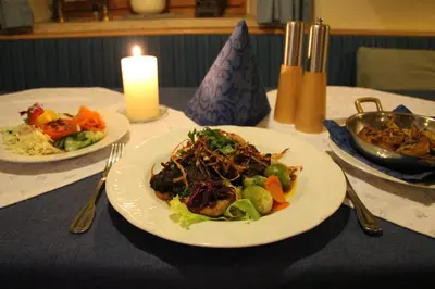 Essen im Hotel oder in der Nähe