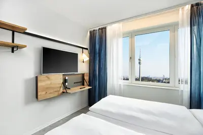 TV/Unterhaltungsangebot in der Unterkunft H2 Hotel München Olympiapark