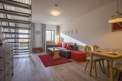 Ein Sitzbereich in der Unterkunft Bergschlössl - Maissonettwohnung 19